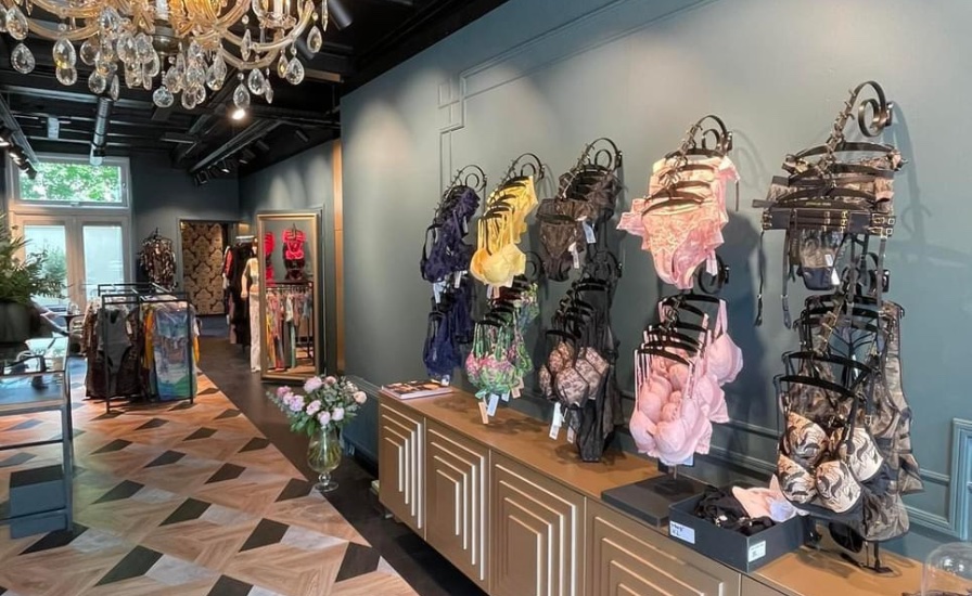 Lajet Lingerie, The Netherlands